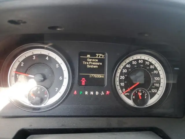 2013 RAM 1500 ST  