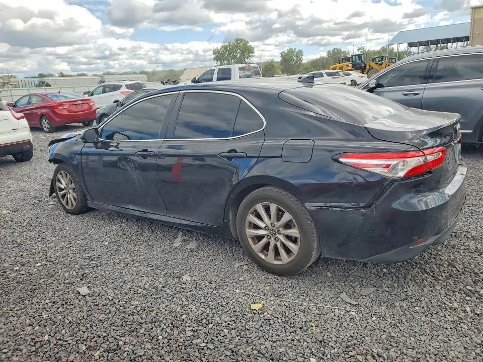 2020 TOYOTA CAMRY LE  