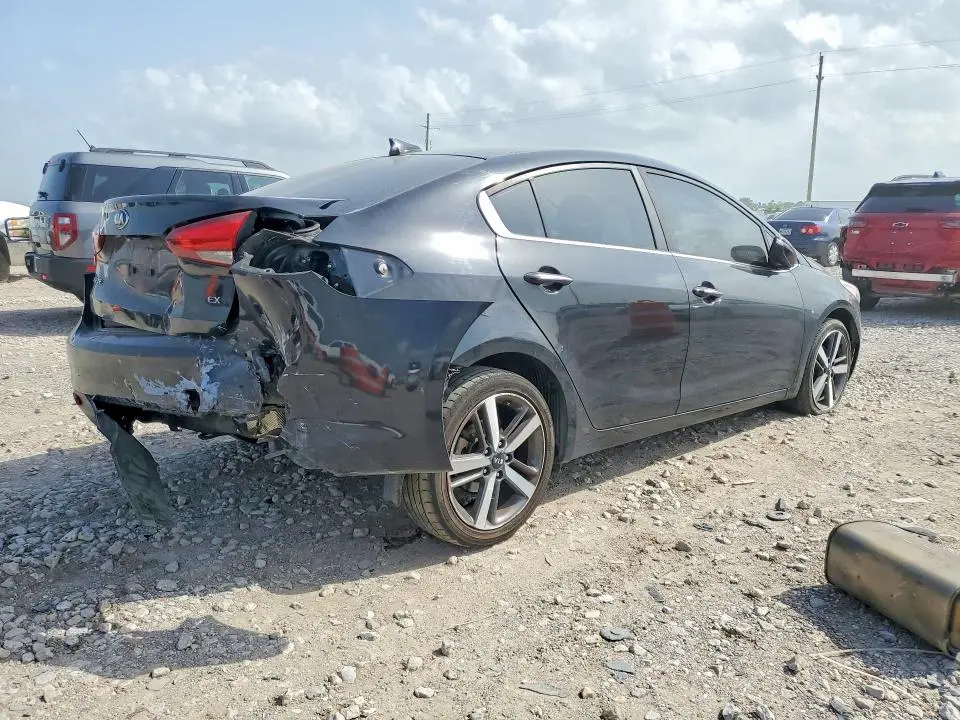 2017 KIA FORTE EX  