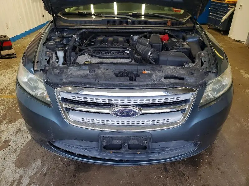 2010 FORD TAURUS SEL  
