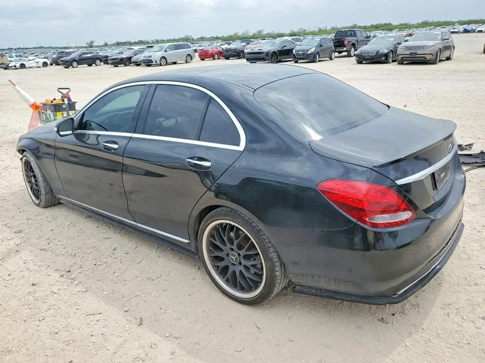2015 MERCEDES-BENZ C 300  
