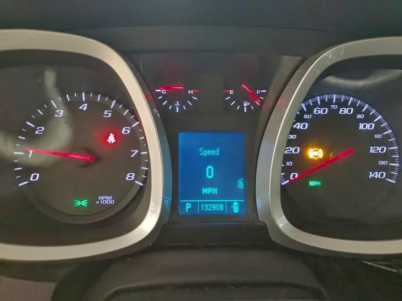 2010 CHEVROLET EQUINOX LT  