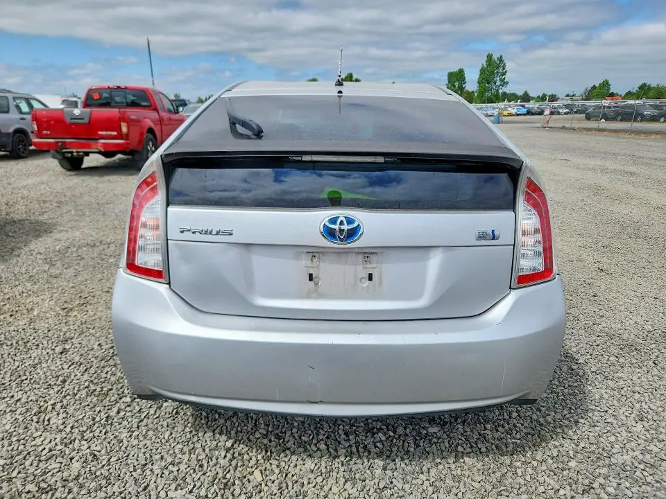 2014 TOYOTA PRIUS TWO  