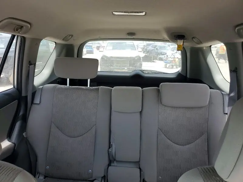 2011 TOYOTA RAV4 BASE  