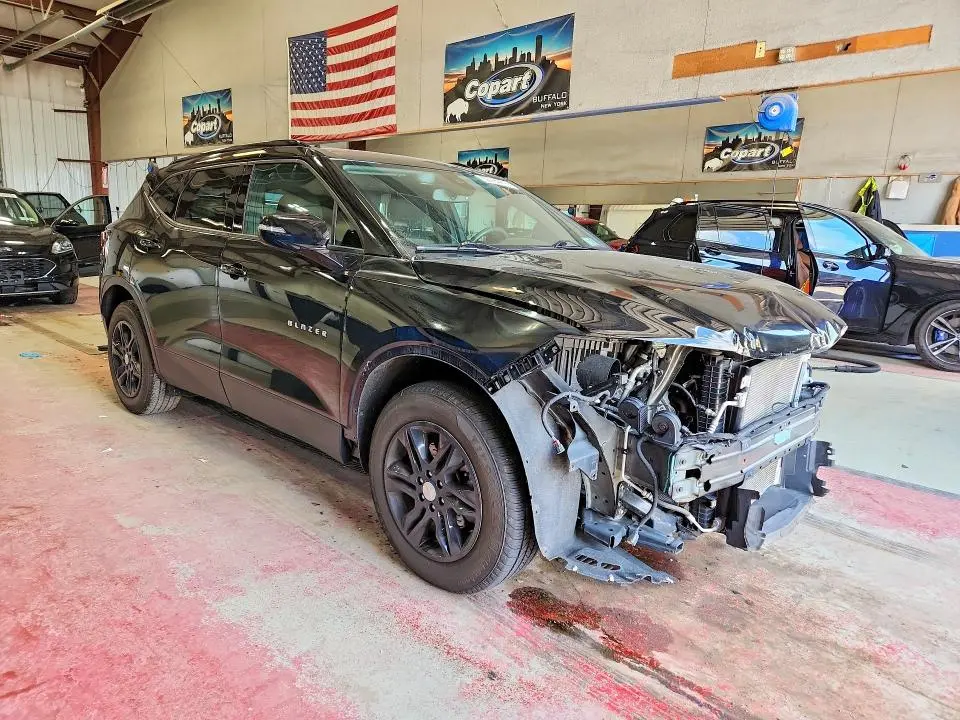 2021 CHEVROLET BLAZER 2LT  