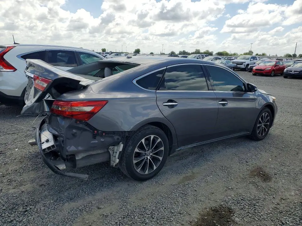2016 TOYOTA AVALON   
