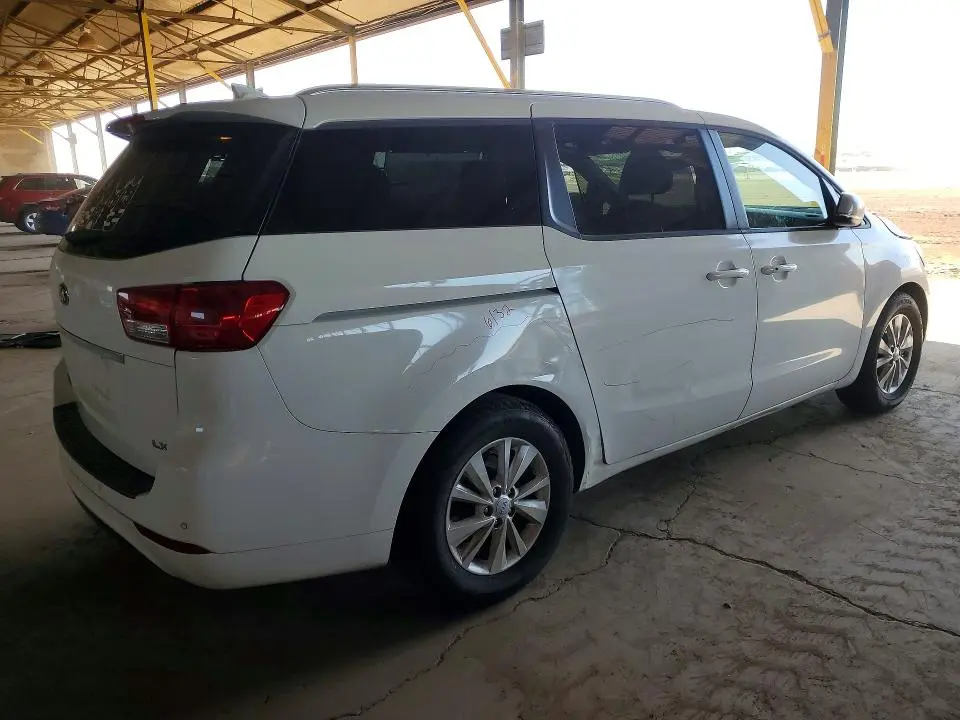 2017 KIA SEDONA LX  