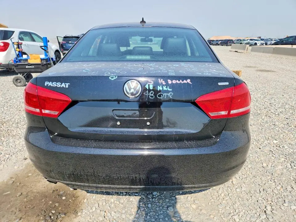 2015 VOLKSWAGEN PASSAT S  
