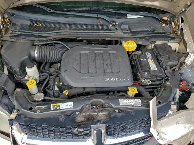 2013 DODGE GRAND CARAVAN SE  