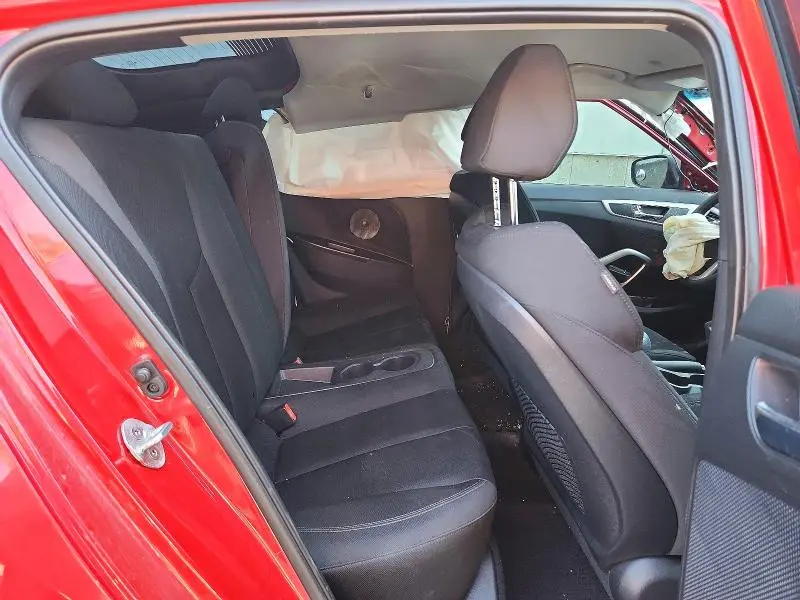 2016 HYUNDAI VELOSTER BASE  