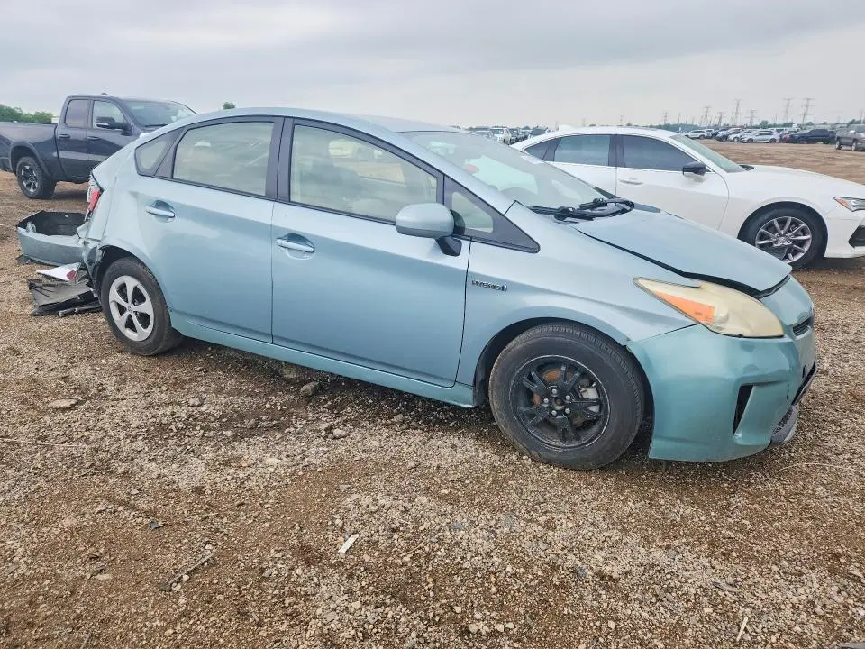 2015 TOYOTA PRIUS TWO  