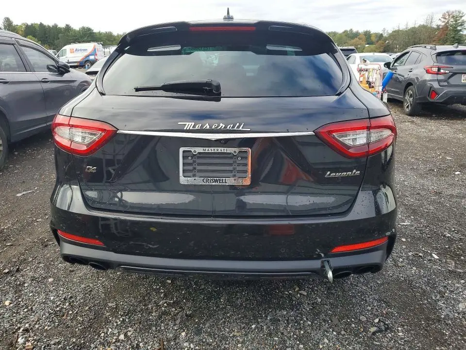 2019 MASERATI LEVANTE SPORT  
