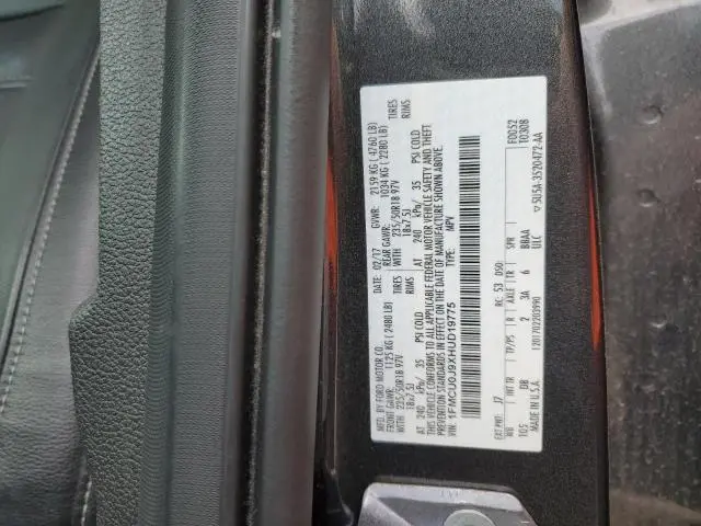 2017 FORD ESCAPE TITANIUM  