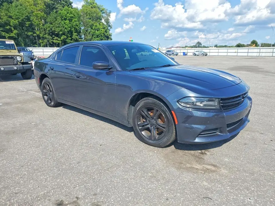 2019 DODGE CHARGER SXT  