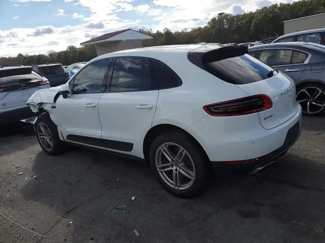 2017 PORSCHE MACAN   