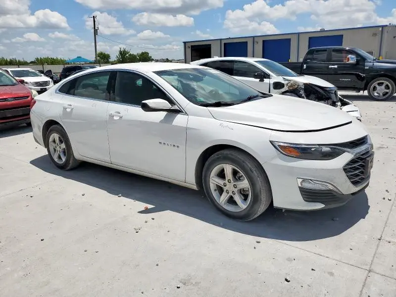 2024 CHEVROLET MALIBU LS  