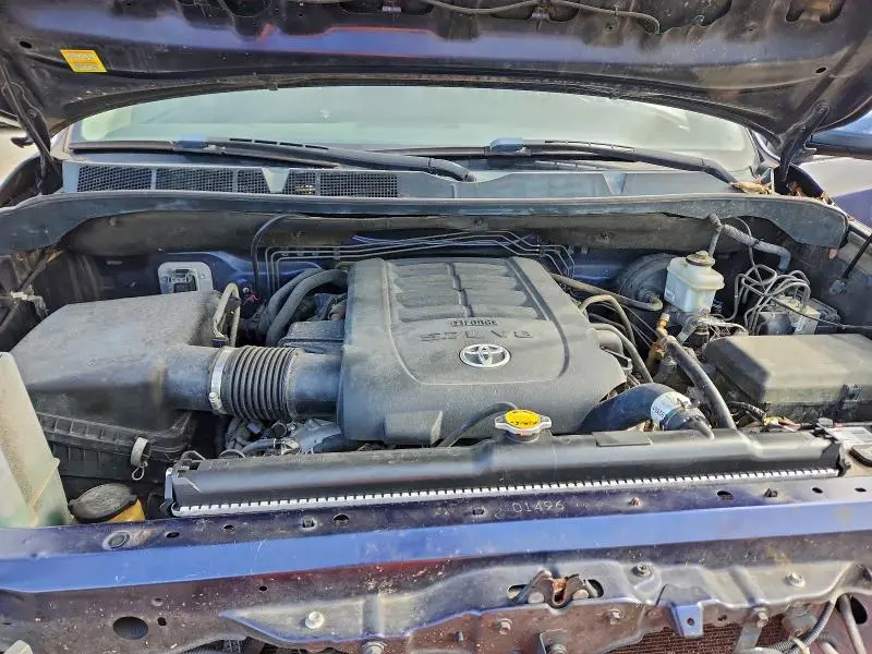 2012 TOYOTA TUNDRA CREWMAX LIMITED  