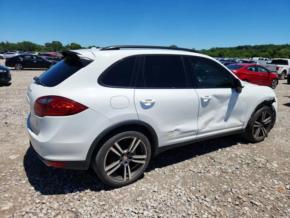 2012 PORSCHE CAYENNE S  