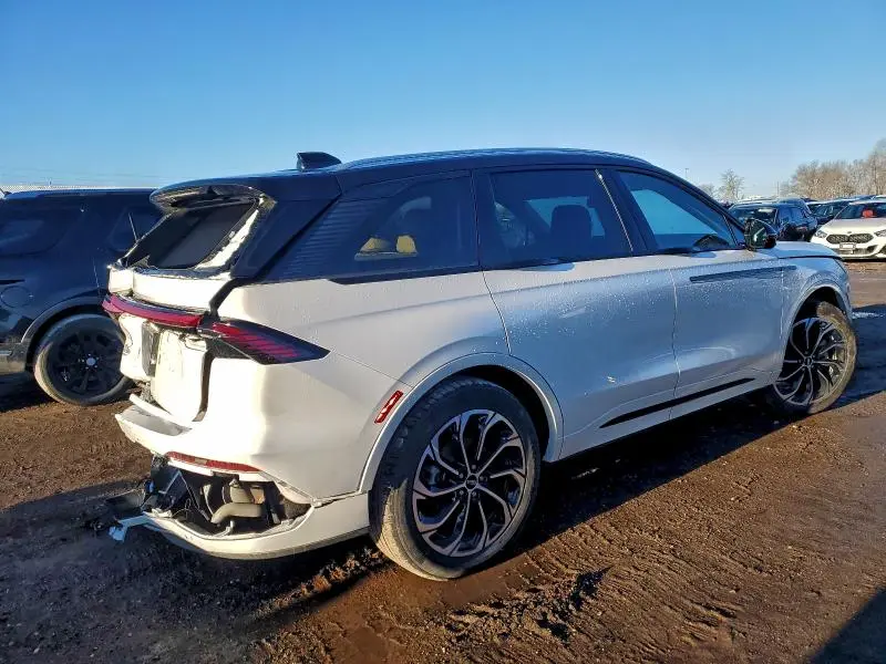 2025 LINCOLN NAUTILUS RESERVE  