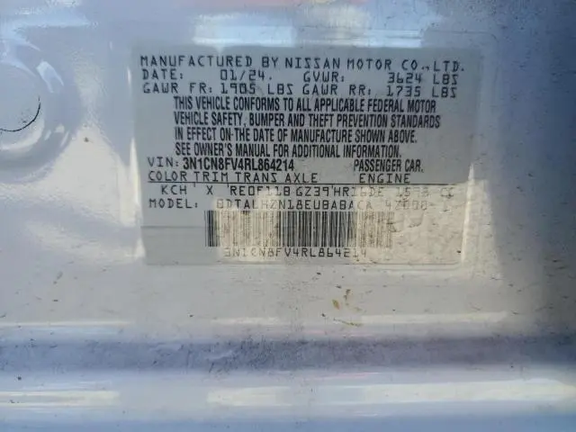 2024 NISSAN VERSA SR  