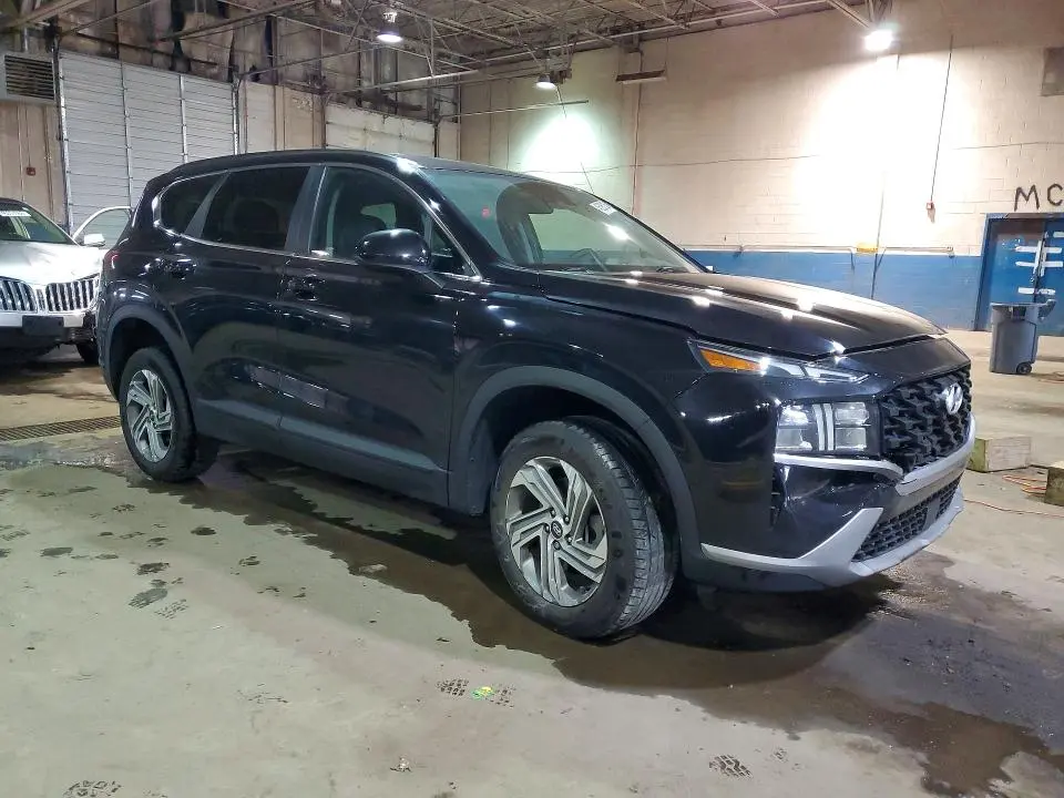 2021 HYUNDAI SANTA FE SE  