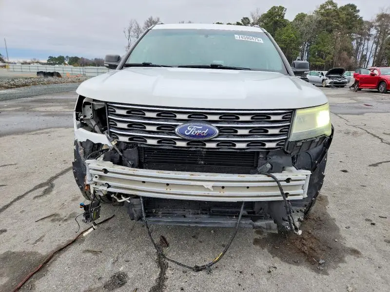 2016 FORD EXPLORER XLT  