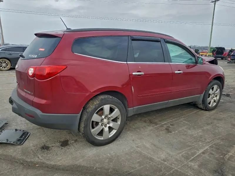 2011 CHEVROLET TRAVERSE LT  