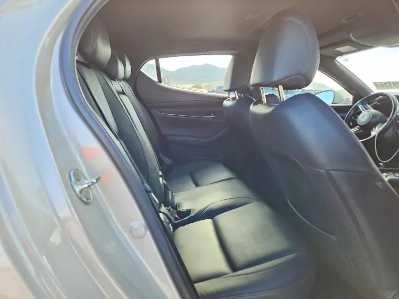 2022 MAZDA 3 PREFERRED  