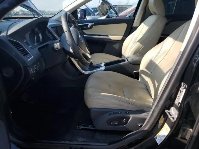 2016 VOLVO XC60 T5 PREMIER  