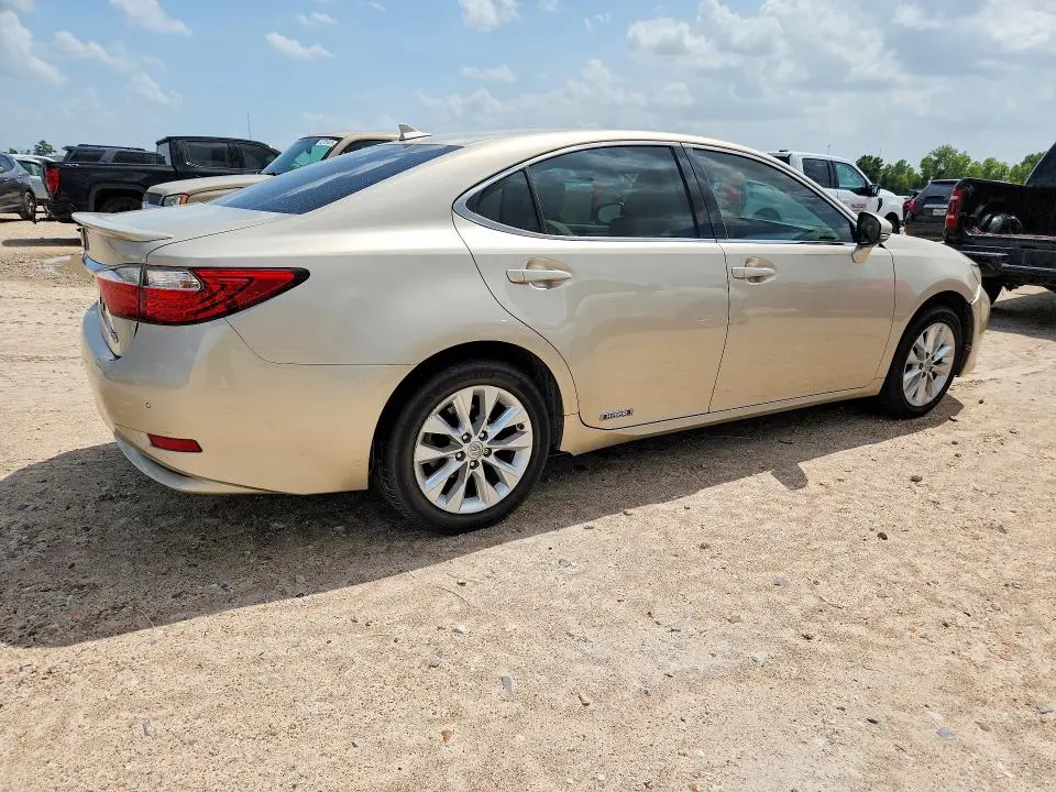 2013 LEXUS ES 300H  