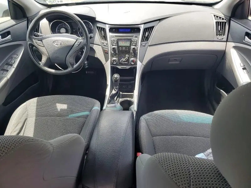 2011 HYUNDAI SONATA GLS  