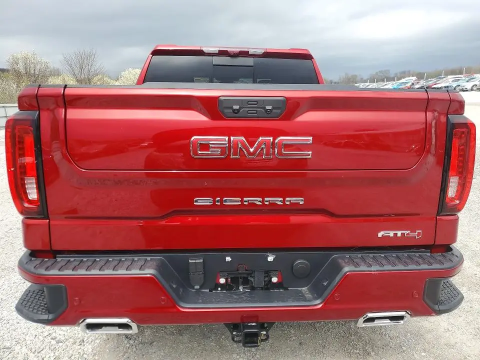 2026 GMC SIERRA K1500 AT4  
