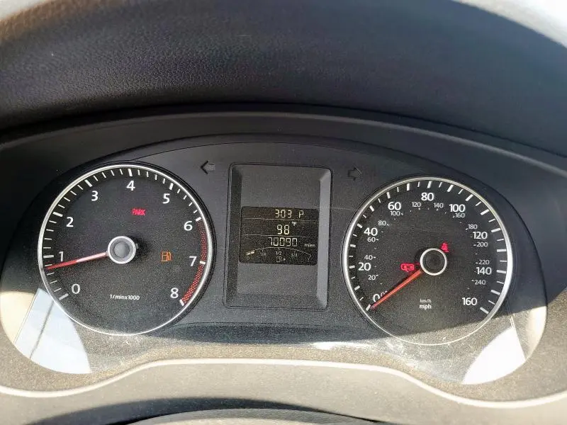 2012 VOLKSWAGEN JETTA SEL