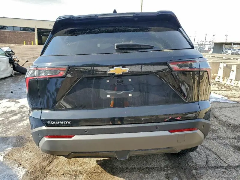 2025 CHEVROLET EQUINOX LT  