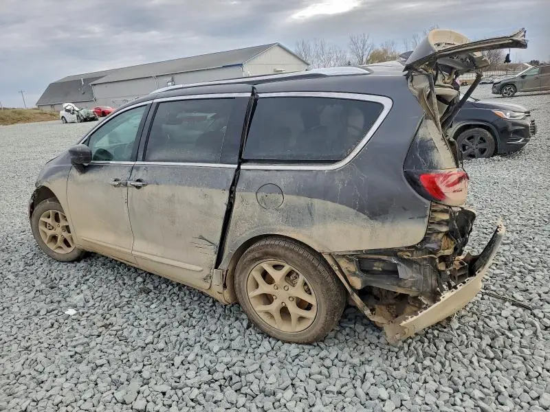 2020 CHRYSLER PACIFICA TOURING L PLUS  