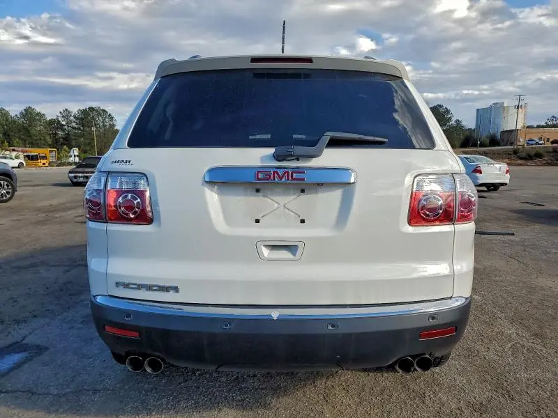 2012 GMC ACADIA SLE  