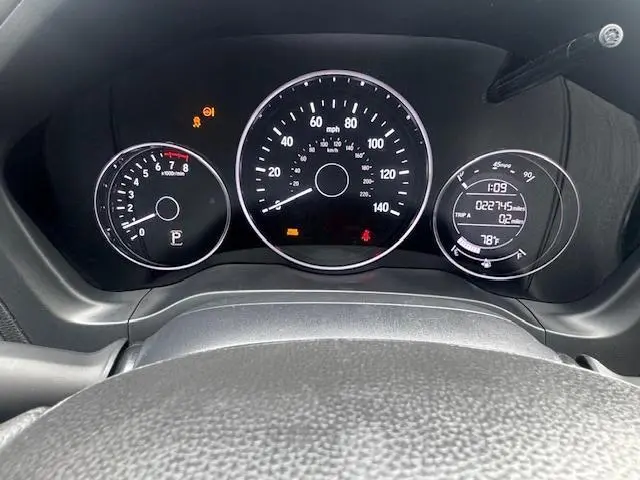 2022 HONDA HR-V LX  