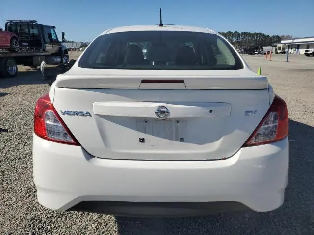 2017 NISSAN VERSA S  