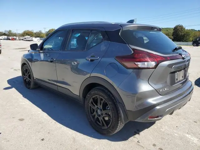 2023 NISSAN KICKS SV  
