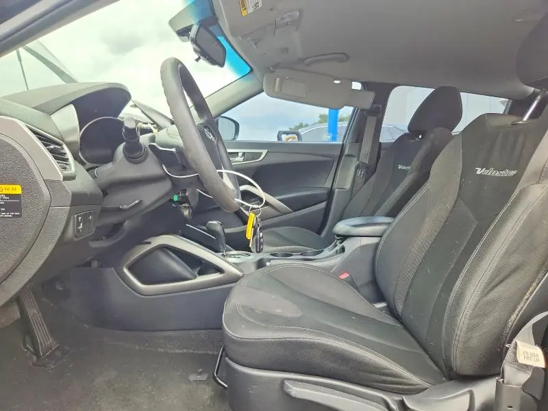 2012 HYUNDAI VELOSTER BASE  