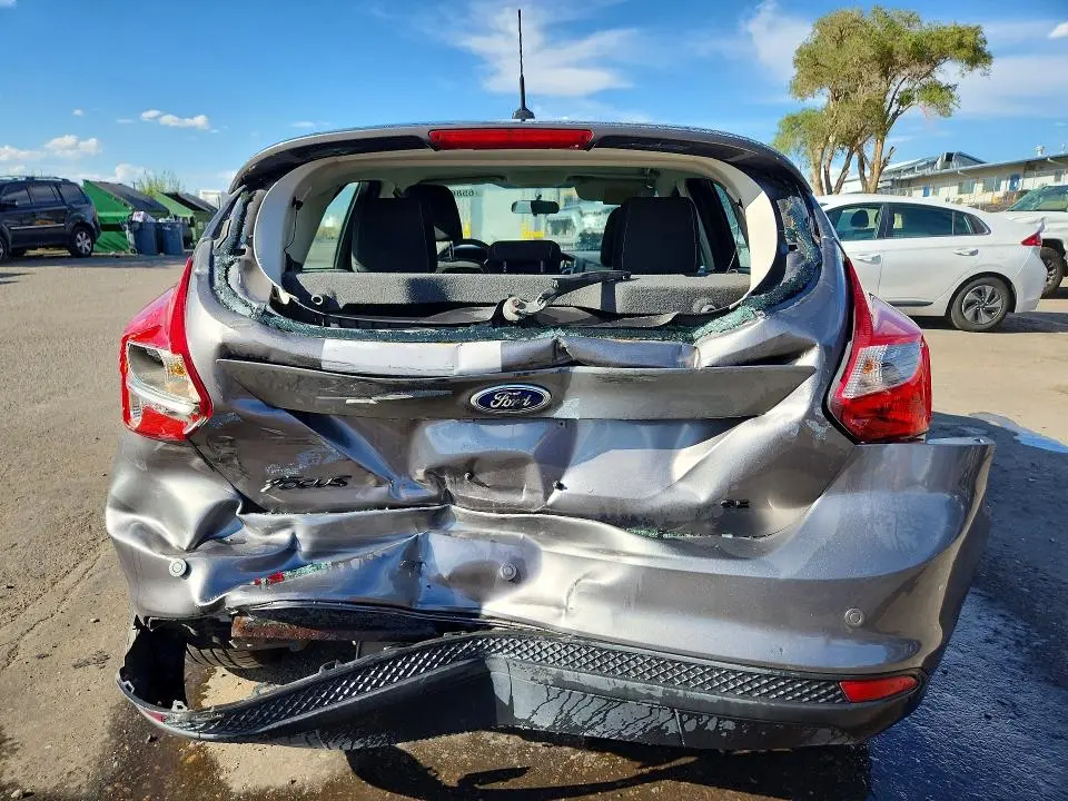2014 FORD FOCUS SE  