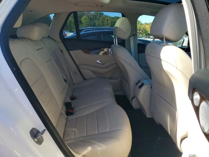 2018 MERCEDES-BENZ GLC 300 4MATIC  