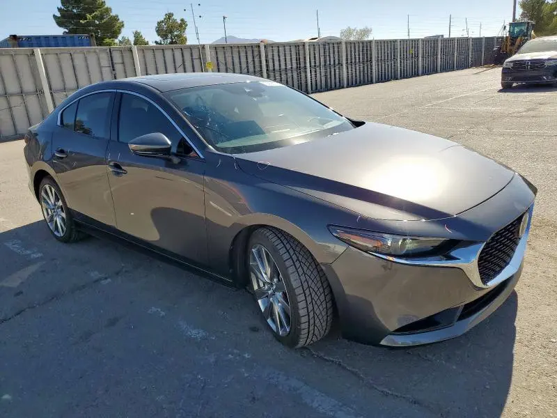 2020 MAZDA 3 PREMIUM  