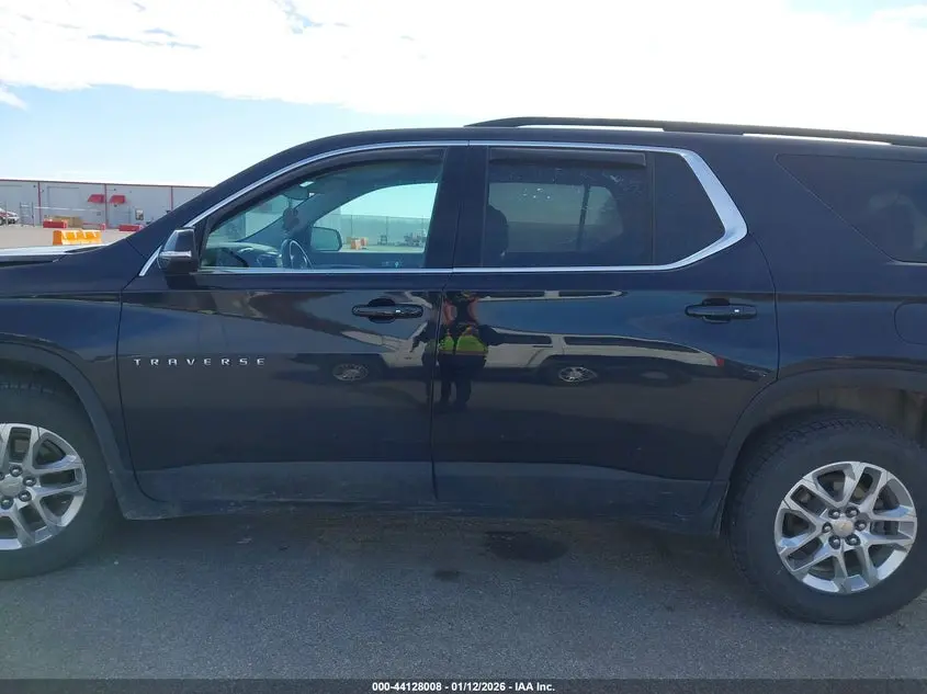 2020 CHEVROLET TRAVERSE FWD LT LEATHER