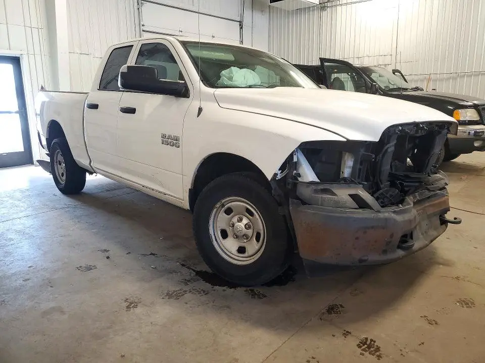 2016 RAM 1500 ST  