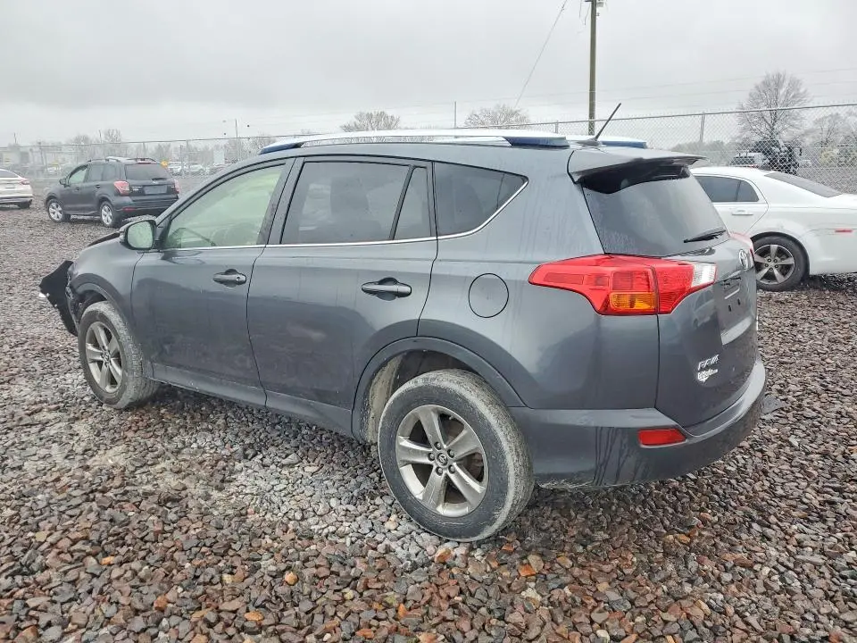 2015 TOYOTA RAV4 XLE  