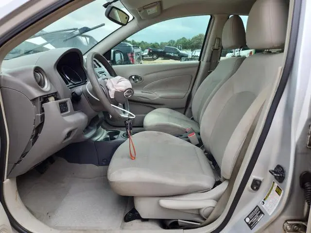 2013 NISSAN VERSA S  