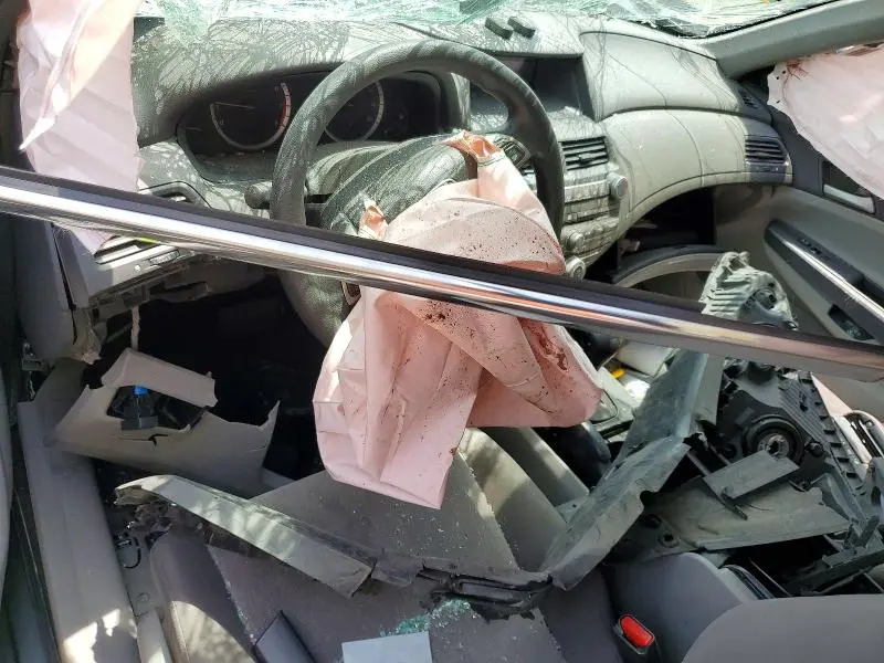 2010 HONDA ACCORD LX  