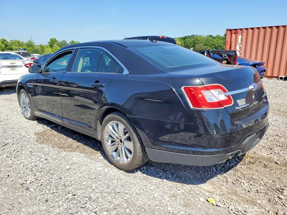 2010 FORD TAURUS LIMITED  