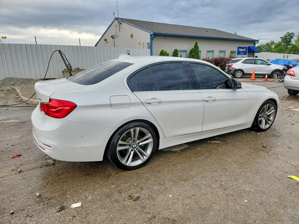 2018 BMW 330 XI  